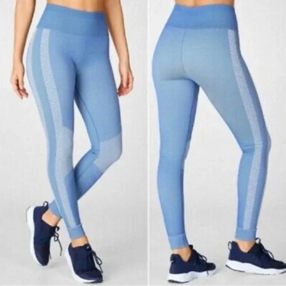 Fabletics | Seamless High Waisted Legging Blue Chevron Check